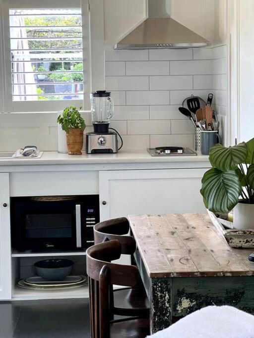 Gardeners' Cottage Matangi エクステリア 写真