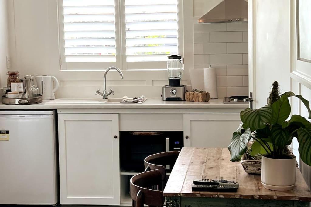 Gardeners' Cottage Matangi エクステリア 写真